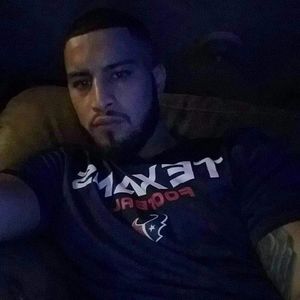 Meet your Posher, Adan